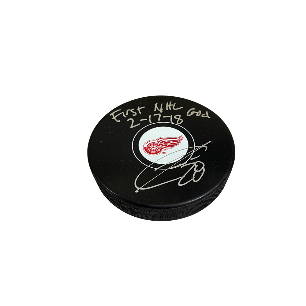 LUKE WITKOWSKI Signed Detroit Red Wings Puck 1st NHL Goal 21718
