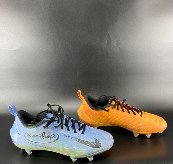 MCMC - Packers Evan Williams Game Worn Custom Cleats 2025 Season Size 11...