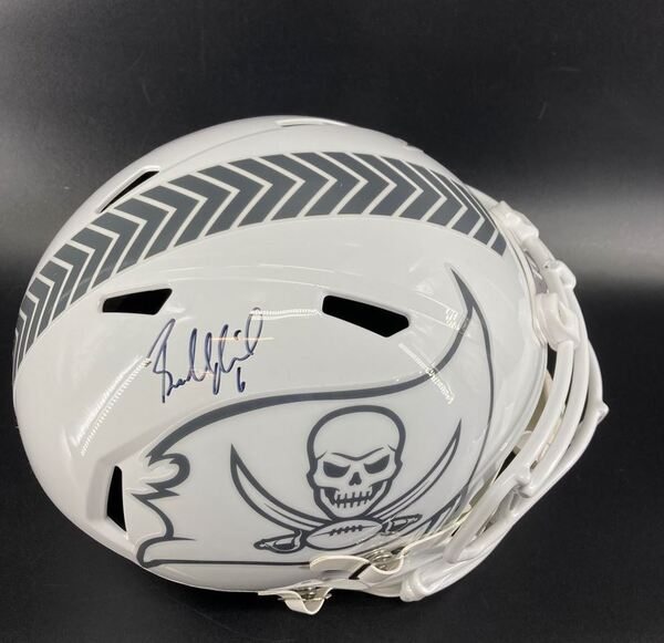 NFL - Buccaneers Baker Mayfield Signed STS Replica Speed Helmet