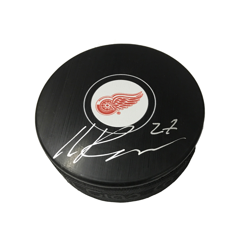 MICHAEL RASMUSSEN Signed Detroit Red Wings Puck ex fine