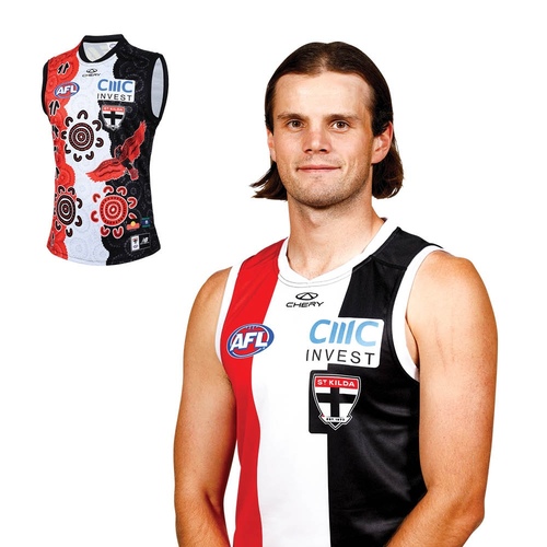 Photo of Hunter Clark #11 - 2025 Player First Nations Home Guernsey* Signed - Match Worn 