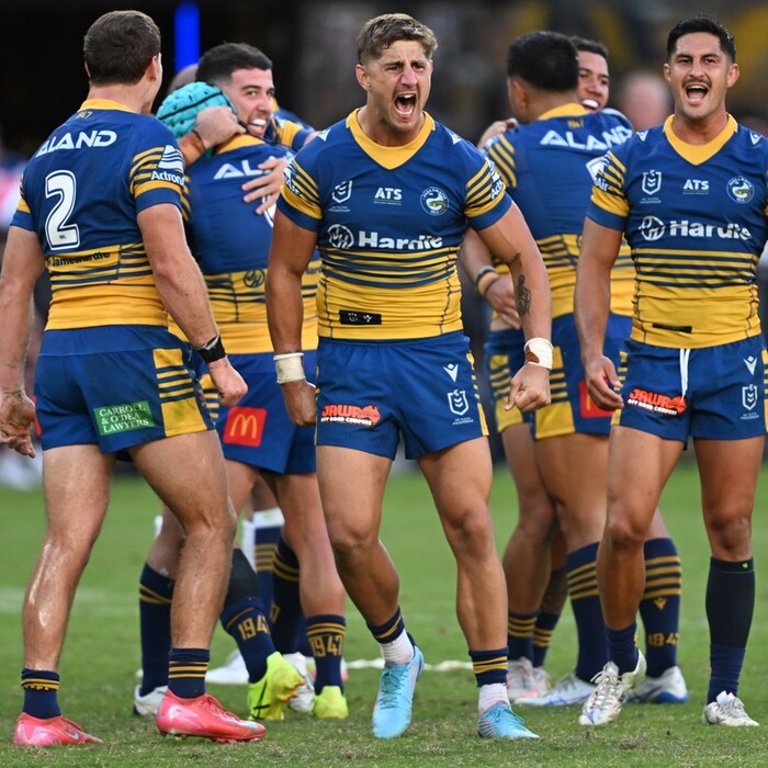 Photo of Zac Lomax #2 2025 Parramatta Eels Signed Heritage *FULL KIT*