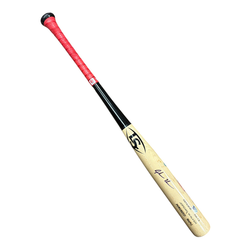 Game-Used or Autographed All auctions | MLB Auctions