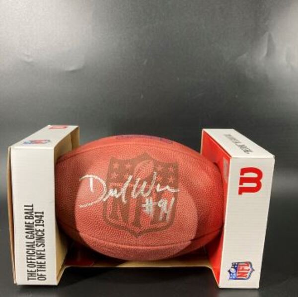 NFL - Cowboys DeMarcus Ware Signed Authentic Football with Pro Bowl Logo