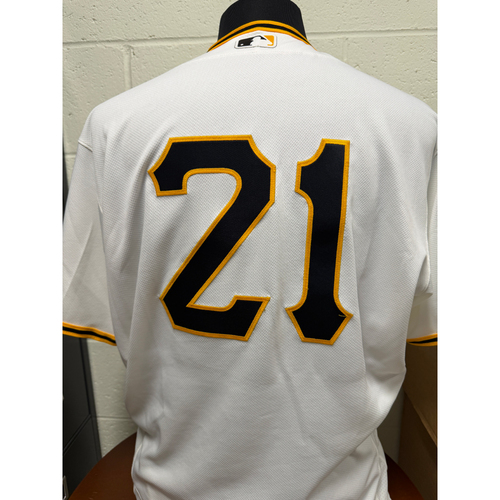 Game-Used or Autographed Jerseys | MLB Auctions