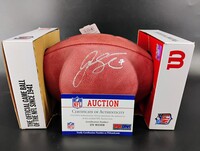 NFL - Seahawks Geno Smith Signed Authentic Football with Seahawks Logo