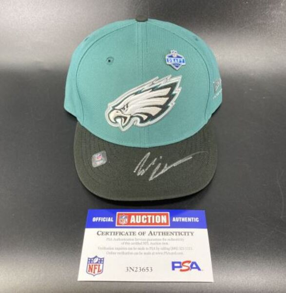NFL - Eagles Eli Stowers Signed Hat With 2026 Draft Pin