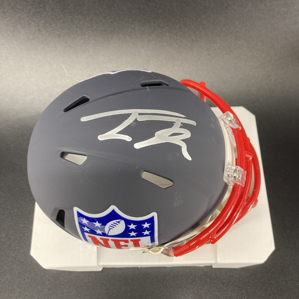 NFL - Raiders Tre'Moni Tucker signed shield mini helmet