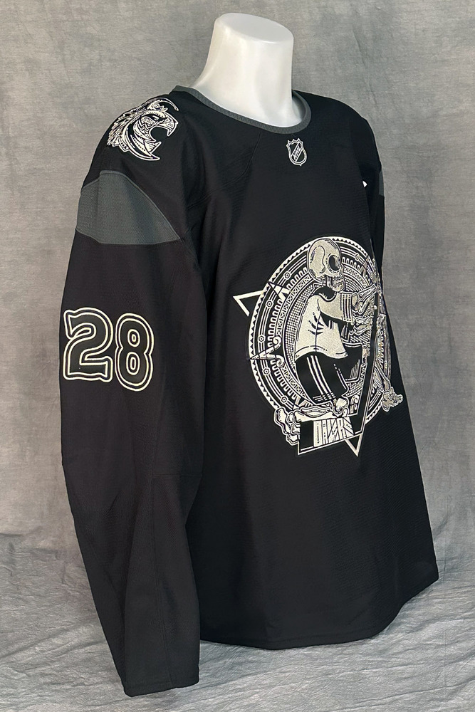 Jack Roslovic #28 - Autographed 2025-26 Edmonton Oilers Dia de los Muertos (Day of the Dead) Ltd Edition Fanatics Practice Jersey (Autographed Only / Not Worn)