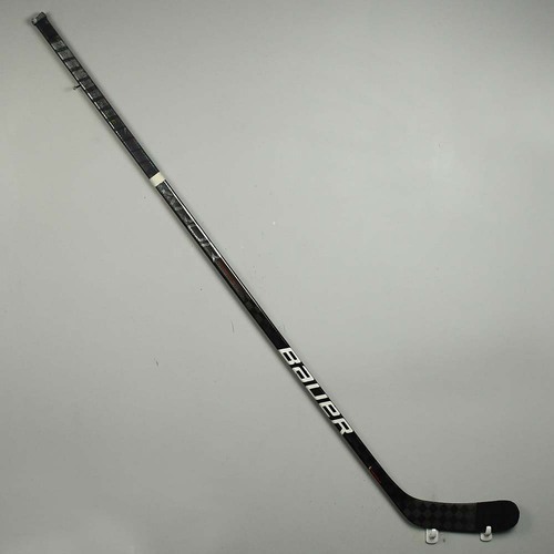 Image of Rask, Victor<br>Bauer Vapor Hyperlite Stick<br>Seattle Kraken<br>2021-22<br>#49