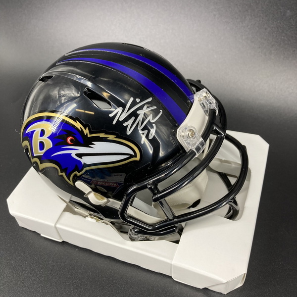 NFL - Ravens Kevin Zeitler Signed Mini Helmet