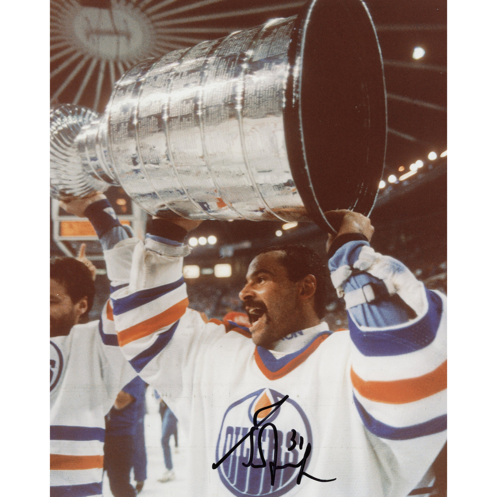 Grant Fuhr Edmonton Oilers Autographed 8'' x 10'' Holding Cup Photograph