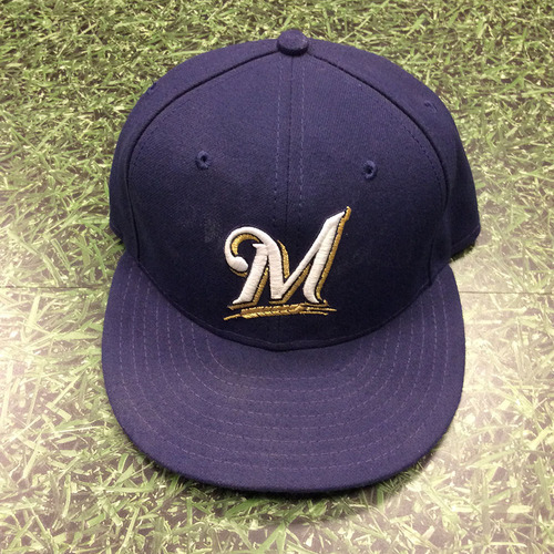 Brewers Charity Auction Norichika Aoki 2012 Baseball Cap EK294737