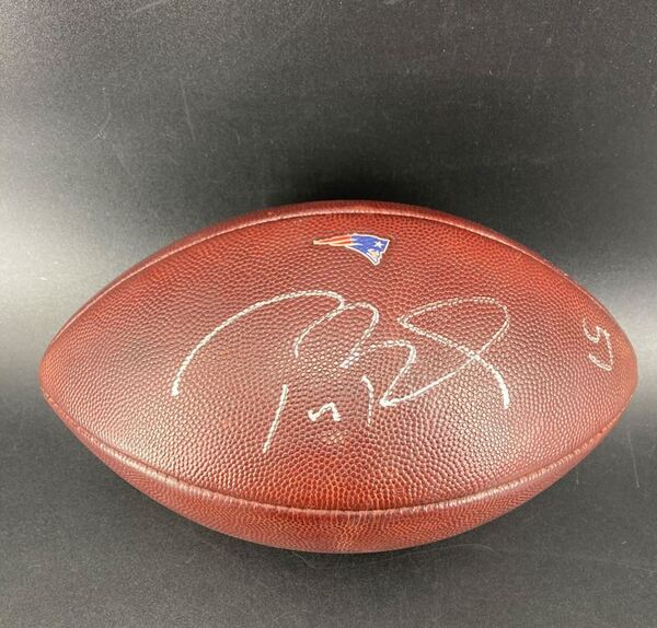 NFL - Patriots Tom Brady Signed Super Bowl LI Game Used Football (Patrio...