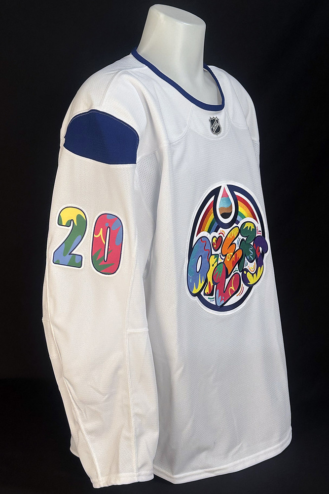 Curtis Lazar #20 - Autographed 2025-26 Edmonton Oilers Celebrating Pride Night Ltd Edition Fanatics Practice Jersey (Autographed Only / Not Worn)