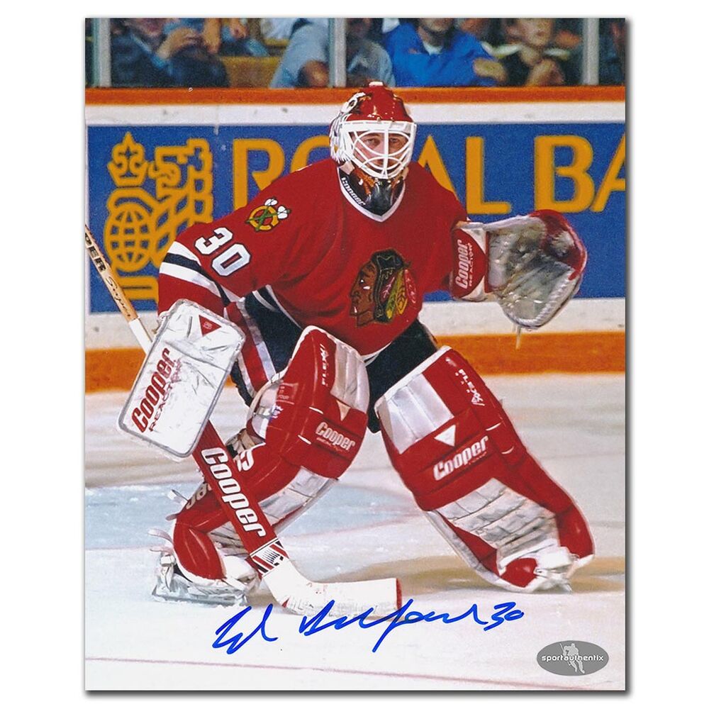 Ed Belfour Autographed Chicago Blackhawks 8x10 Photo - Red Jersey Game Action