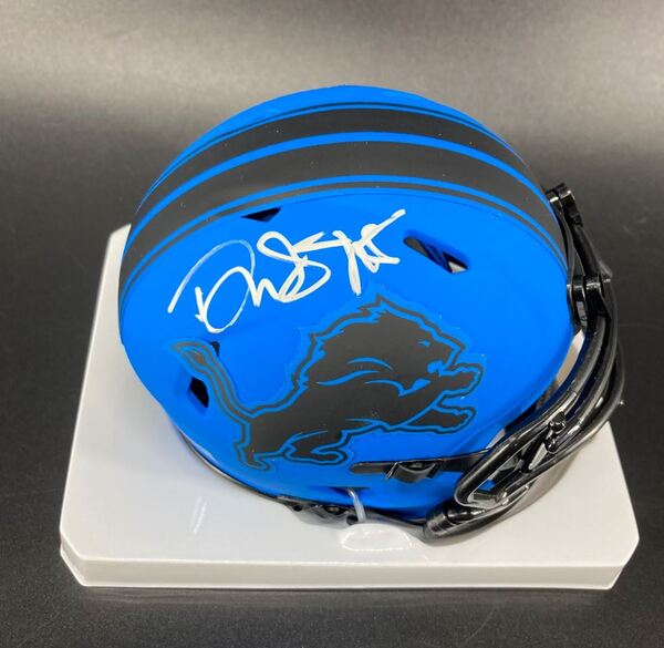Lions - David Montgomery Signed Rave Mini Helmet