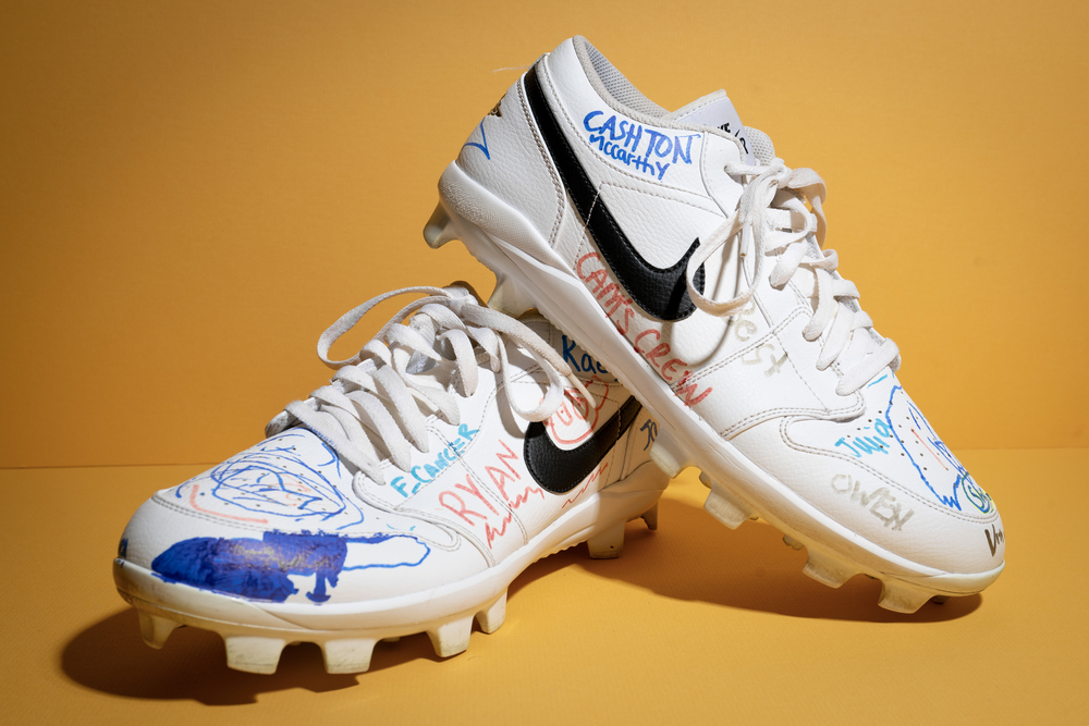 キャシャーン.フレンダー Jarren Duran Autographed Game Worn Childhood Cancer Awareness