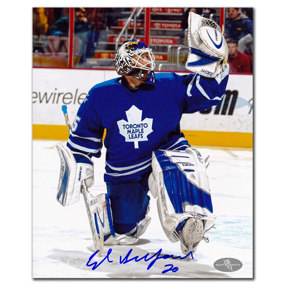 Ed Belfour Autographed Toronto Maple Leafs 8x10 Photo - Glove Save