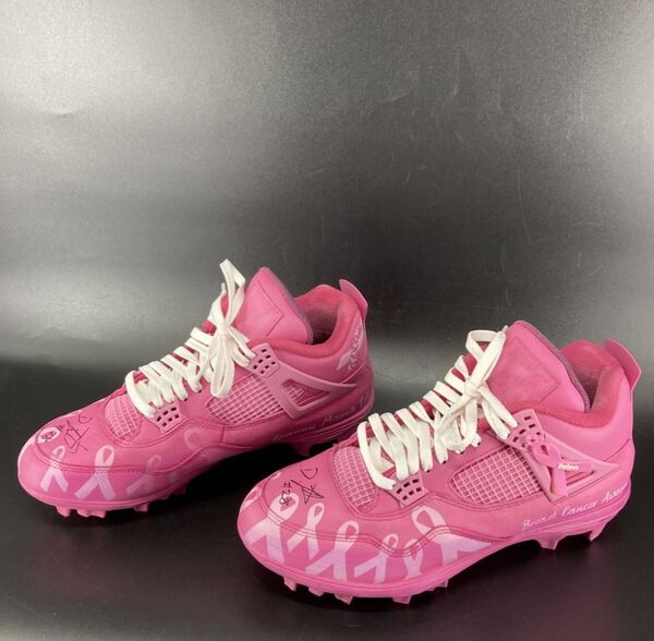 MCMC - 49ers Darrell Luter Jr. Signed Game Worn Custom Cleats 2025 Seaso...