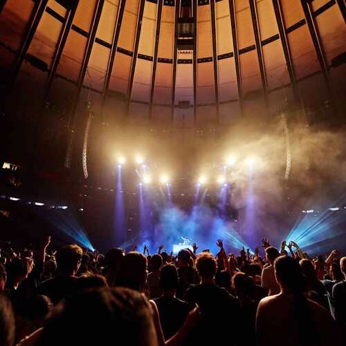MEMBER MONTH SPECIAL: FLORENCE + THE MACHINE AT MADISON SQUARE GARDEN