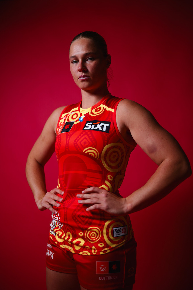 AFLW 2025 Team Signed SDNR Guernsey