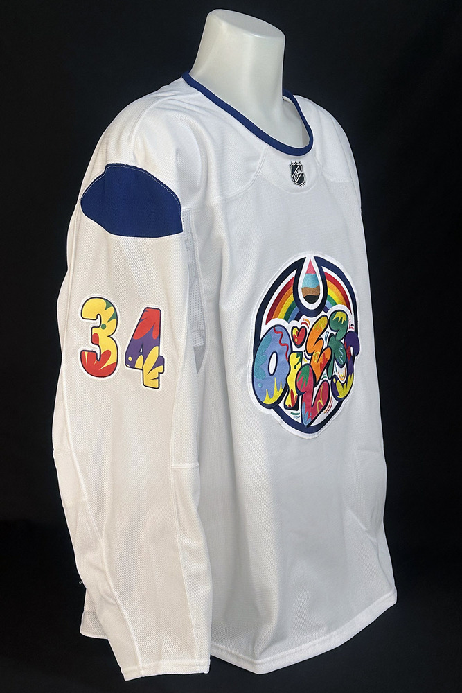 Colton Dach #34 - Autographed 2025-26 Edmonton Oilers Celebrating Pride Night Ltd Edition Fanatics Practice Jersey (Autographed Only / Not Worn)