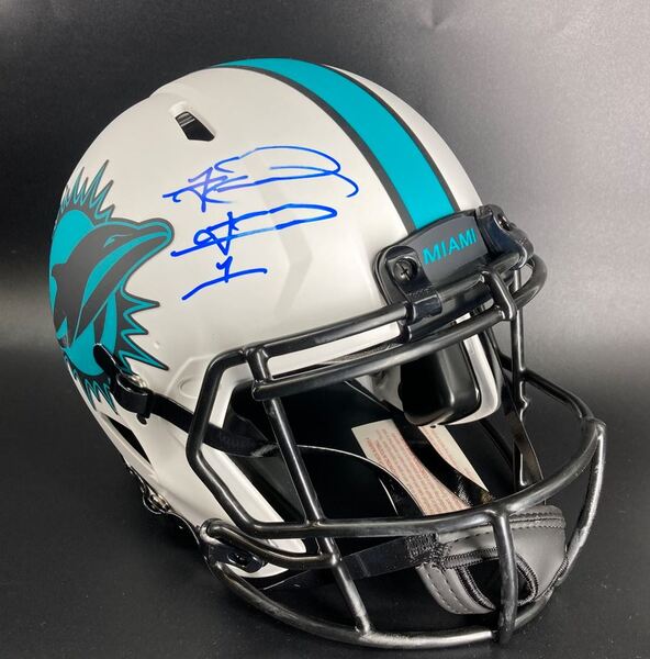 NFL - Dolphins Tua Tagovailoa Signed Authentic Lunar Eclipse Speed Helmet