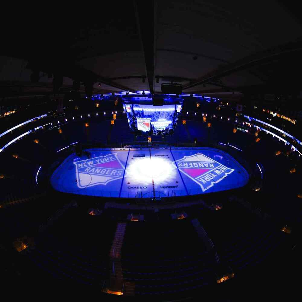 BENCH BUDDY EXPERIENCE AND TICKETS FOR MADISON SQUARE GARDEN WITH THE NY RANGERS
