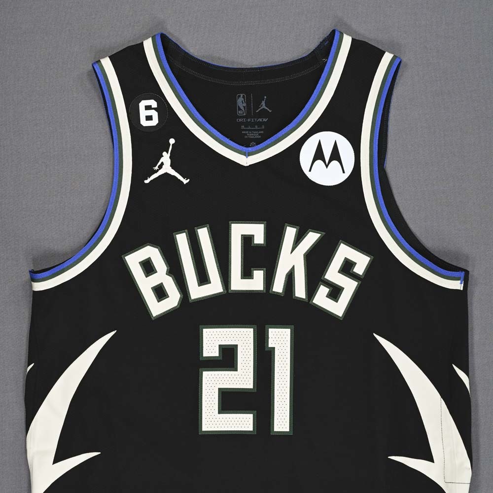 Jrue Holiday Milwaukee Bucks 2023 NBA Playoffs GameWorn