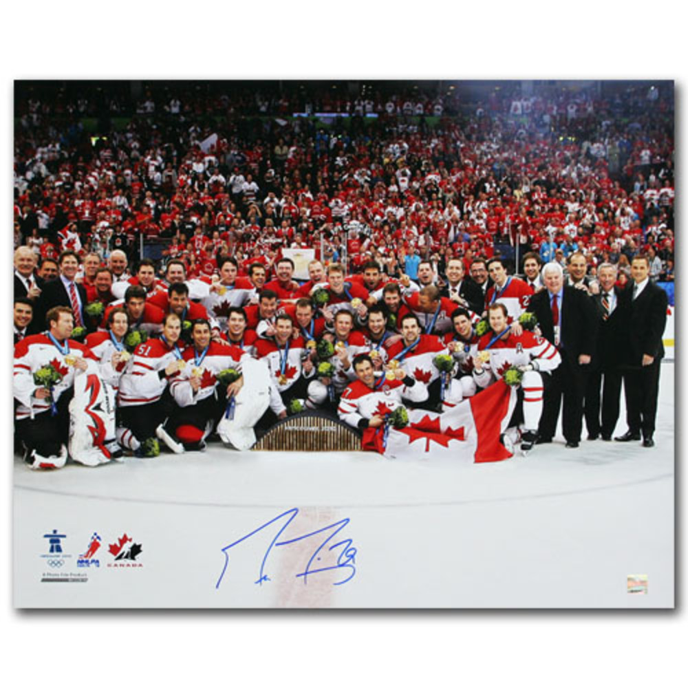 Marc-Andre Fleury (Pittsburgh Penguins) Autographed Team Canada 2010 Olympics 16X20 Photo