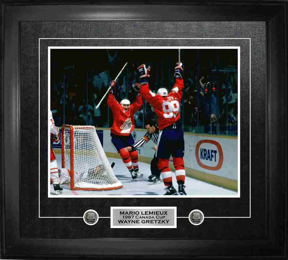 Wayne Gretzky & Mario Lemieux NHL Framed Canvas - 20x29 Hockey All-Star Art