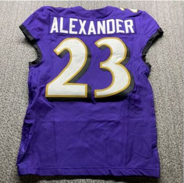 Crucial Catch - Ravens Jaire Alexander Game Worn Jersey (10/05/2025) Siz...