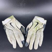Chargers - Will Dissly Game Worn Gloves Vs. Cleveland (11/03/24) All Pro...