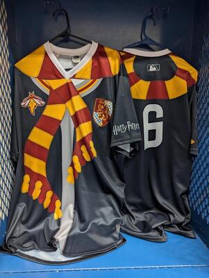 2024 Harry Potter Jersey: #32 Julio Rosario - Size: 50