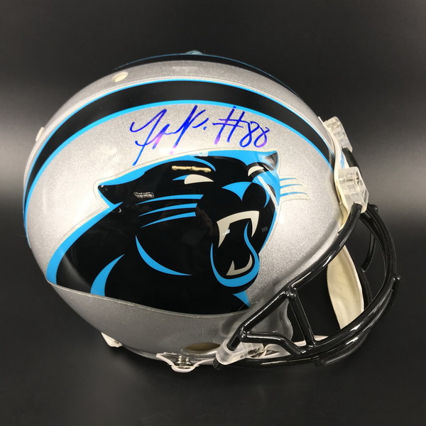 NFL - Panthers Terrace Marshall Sogned Authentic Proline Helmet