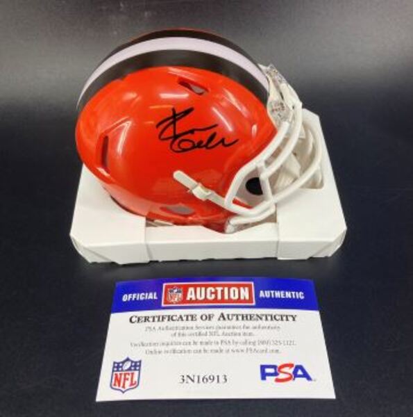 NFL - Browns Dillon Gabriel Signed Mini Helmet