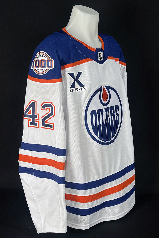 Kasperi Kapanen #42 - 2025-26 Edmonton Oilers Pre-Game Warm-Up 