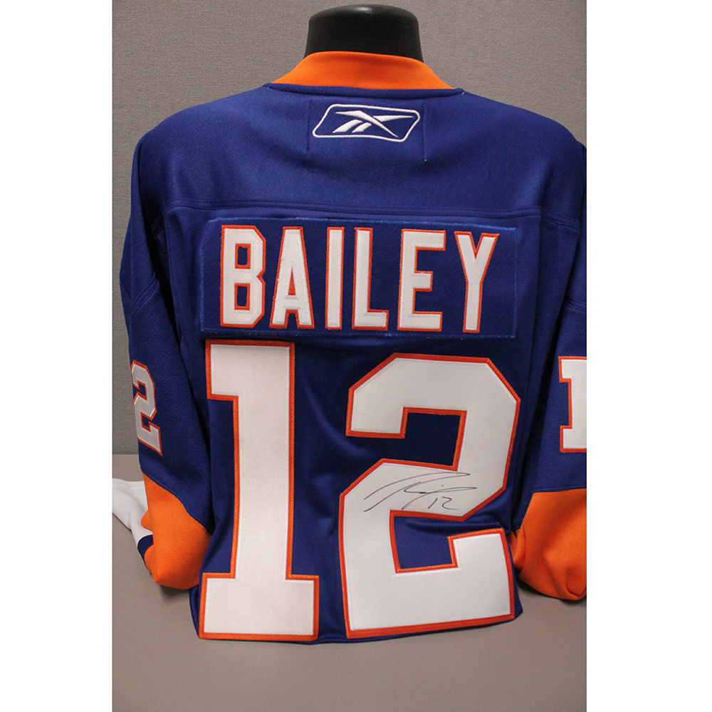 Islanders Replica Josh Bailey Jersey (Reebok)- Autographed by Josh Bailey (Size XXL)