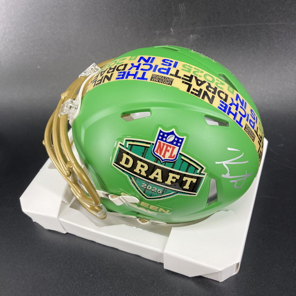 NFL - Patriots Kyle Williams Signed NFL Draft Mini Helmet