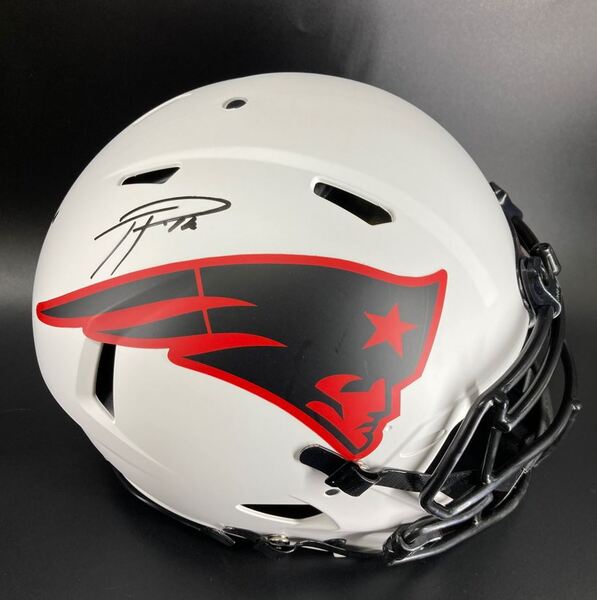 NFL - Patriots Ja'Lynn Polk Signed Authentic Lunar Eclipse Helmet