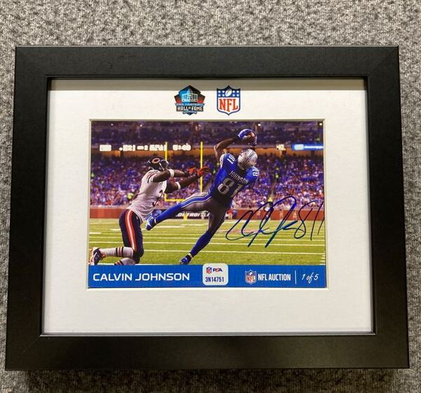 HOF - Lions Calvin Johnson NFL Auction Exclusive Signed 5x7 Framed Photo...