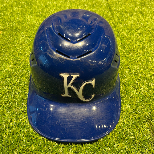 Team-Issued Catcher's Helmet: Salvador Perez #13 - Size 7 1/2