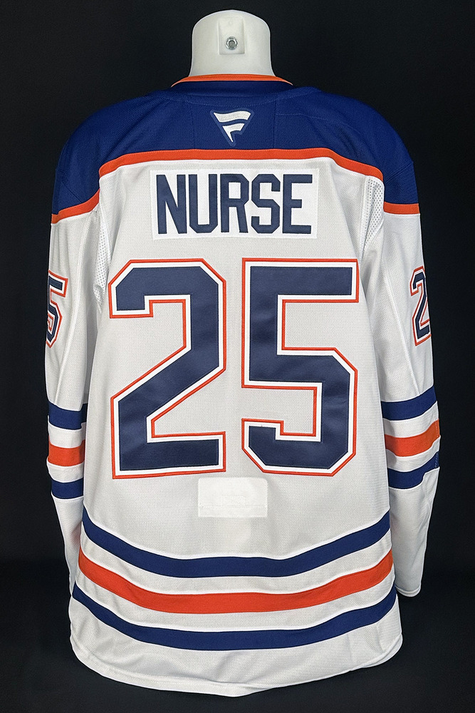 Darnell Nurse #25 With 