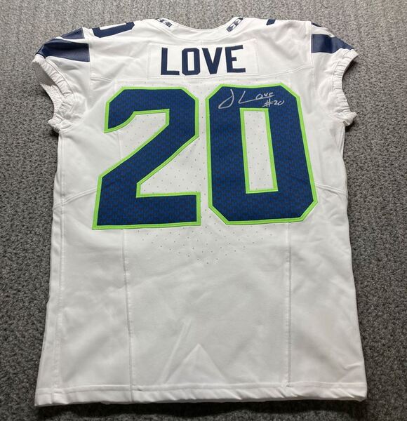 Crucial Catch - Seahawks Julian Love Signed Game Issued Jersey