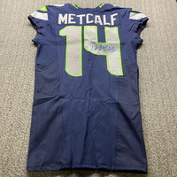 NFL - Seahawks DK Metcalf Signed Authentic Jersey Size 40