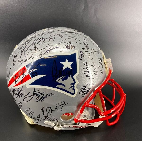 NFL - Patriots Multi Sign Authentic Helmet Signed By Over 40 Players Inc...