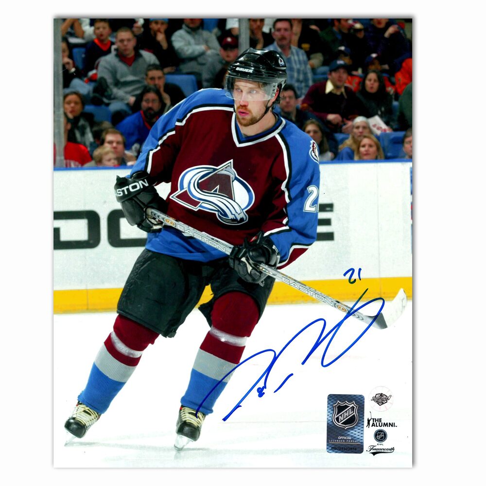 Peter Forsberg Autographed Colorado Avalanche Home 8x10 Photo (Holding Stick)