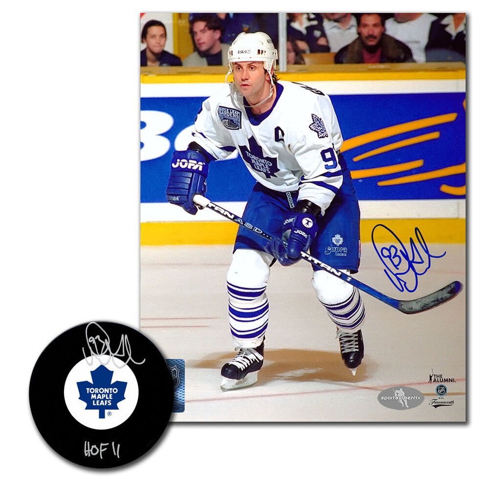 Doug Gilmour Autographed Toronto Maple Leafs Hockey Puck & 8x10 Photo Combo