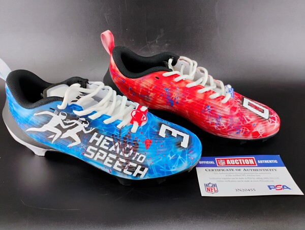 MCMC - Lions Khalil Dorsey Custom Cleats (2025 Season) Size 10 - Proceed...